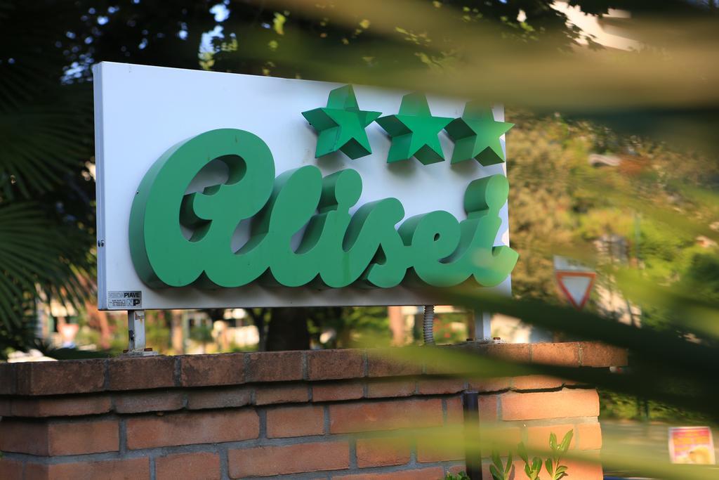 Hotel Alisei Lignano Sabbiadoro Eksteriør billede